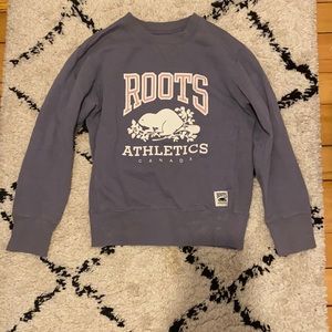 Roots crewneck